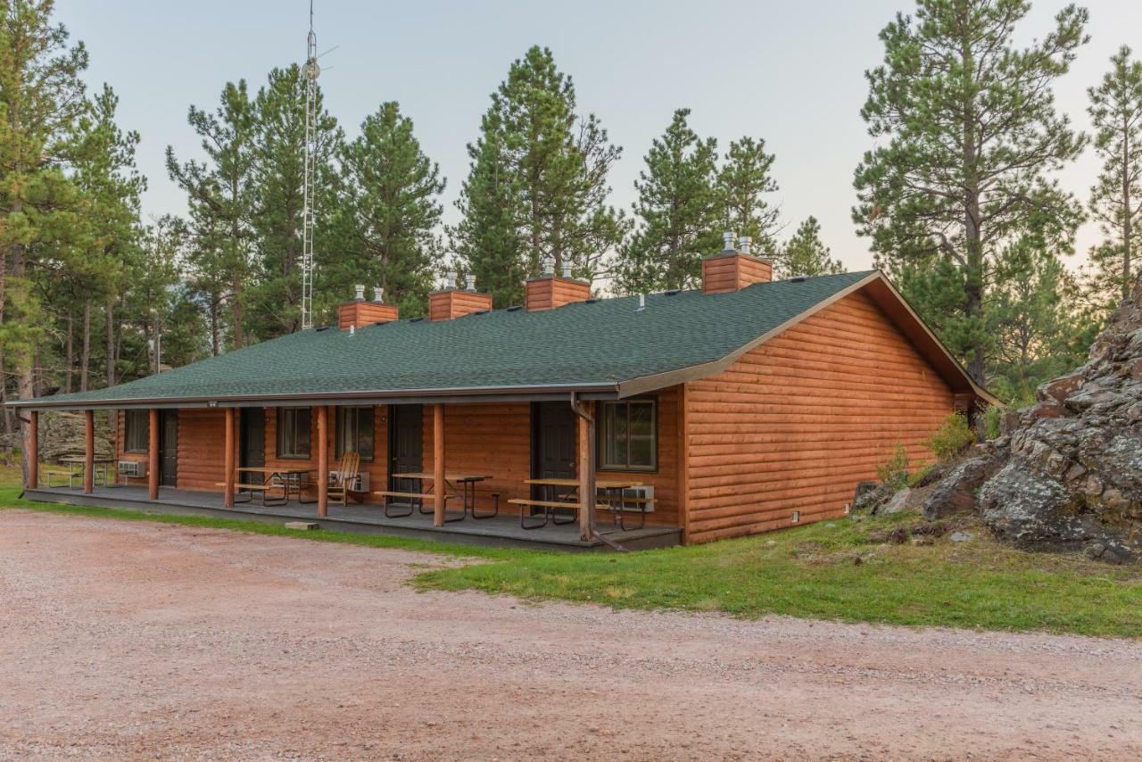 Lodge At Palmer Gulch Hill City Exterior foto